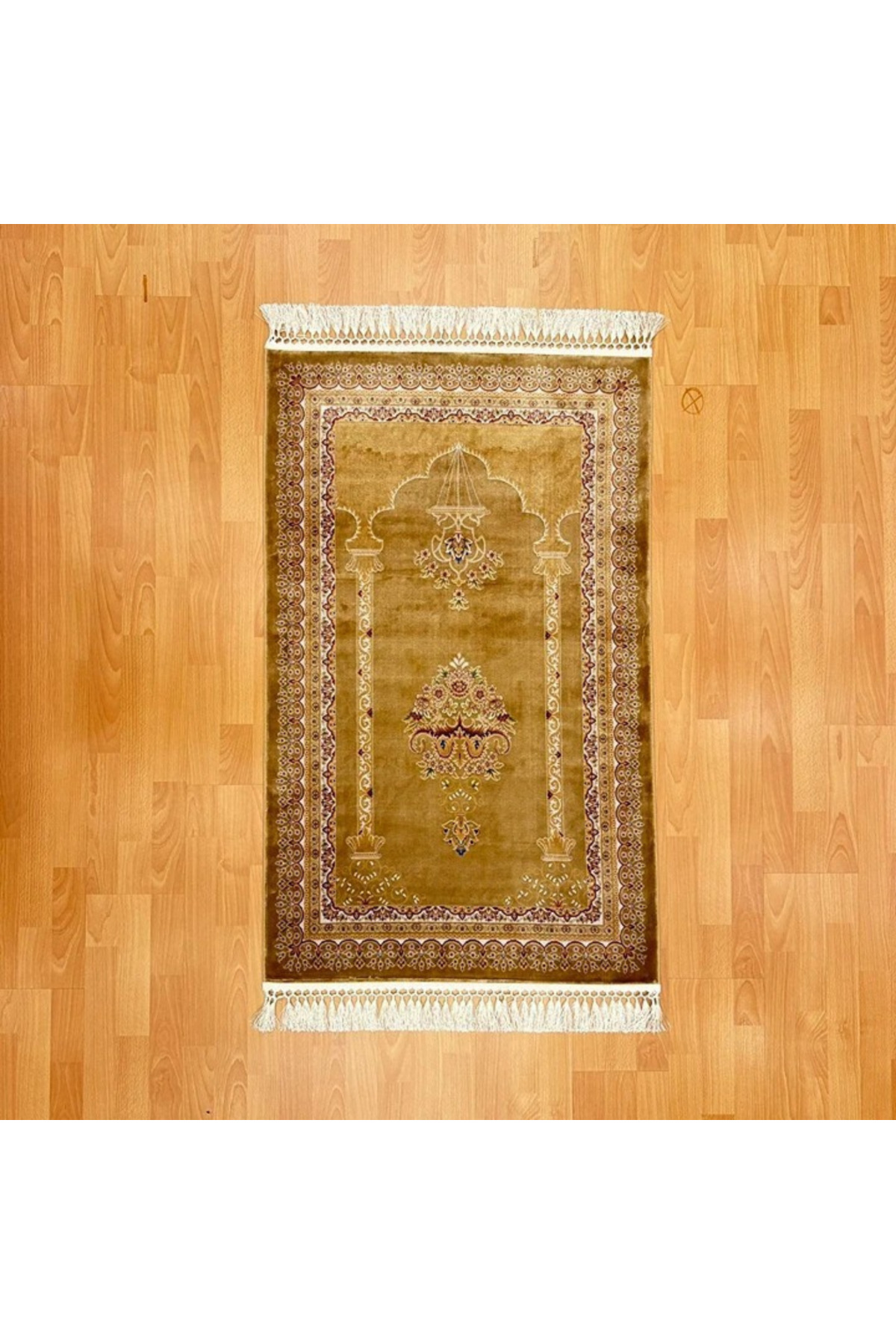 % 100 İpek Desenli Sarı Seccade