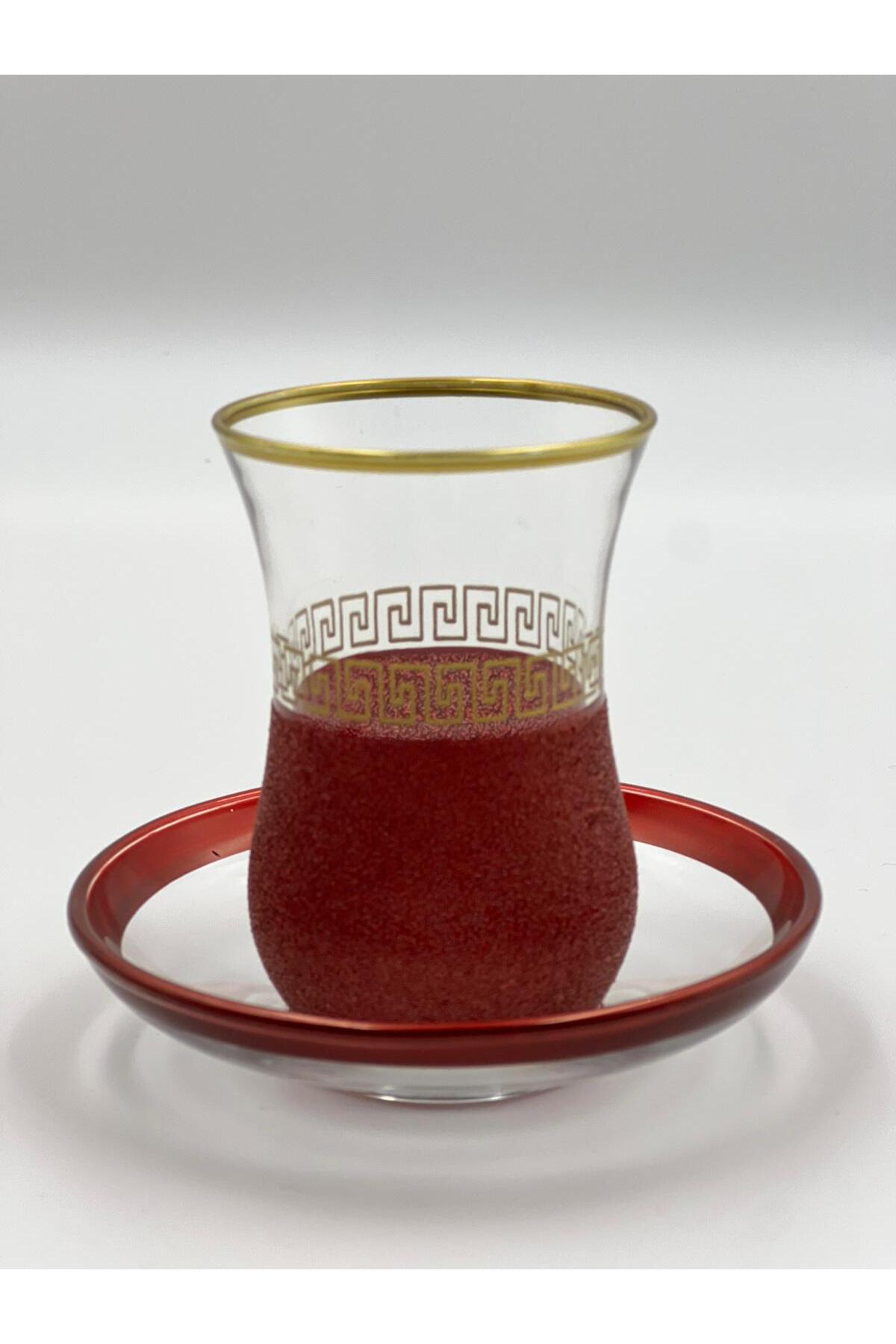 Altın Geometrik Desenli 6 Kişilik Çay Bardağı Seti